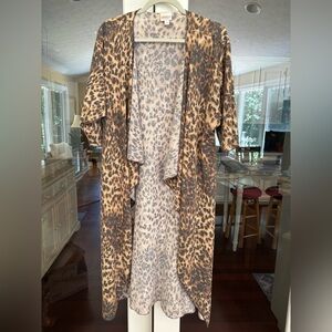 LuLaRoe Gray Leopard Print Cardigan